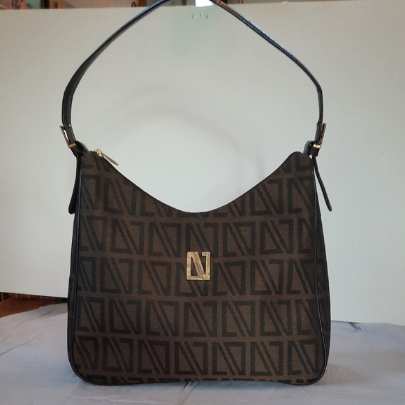 Chic Black and Brown Monogram Shoulder Bag - Picture 1 of 11